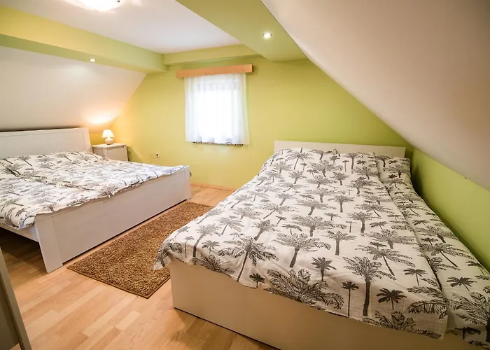 Blue Sky 度假居 *